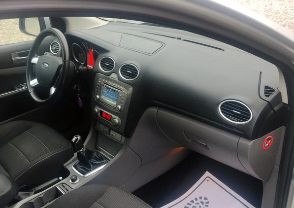 Ford Focus cena 16900 przebieg: 220000, rok produkcji 2008 z Radom małe 172